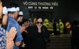 Nghệ sĩ xúc động rơi nước mắt tiễn đưa NSƯT Hoàng Yến