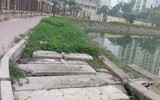 Hà Nội: Ô nhiễm khủng khiếp ở công viên hồ Đền Lừ
