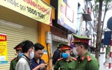 Hà Nội tiếp tục nhắc nhở, xử phạt nhiều trường hợp không đeo khẩu trang nơi công cộng