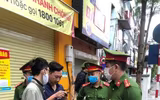 Hà Nội tiếp tục nhắc nhở, xử phạt nhiều trường hợp không đeo khẩu trang nơi công cộng