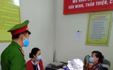 Hà Nội tiếp tục nhắc nhở, xử phạt nhiều trường hợp không đeo khẩu trang nơi công cộng