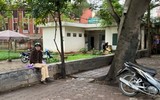 Hà Nội tiếp tục nhắc nhở, xử phạt nhiều trường hợp không đeo khẩu trang nơi công cộng