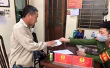 Hà Nội tiếp tục nhắc nhở, xử phạt nhiều trường hợp không đeo khẩu trang nơi công cộng