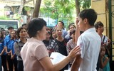 Những hình ảnh chi tiết về kỳ thi vào lớp 10 Hà Nội căng thẳng hơn thi đại học