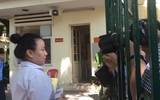 Buổi thi THPT quốc gia đầu tiên diễn ra trong tiết trời nắng nóng