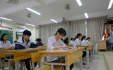 Thi lớp 10 Hà Nội: Môn đầu tiên không khó, thí sinh vẫn lo giám khảo chấm chặt