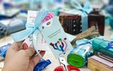 [Ảnh] Dân công sở gói quà, sáng tác nhạc tặng y bác sĩ tuyến đầu chống dịch Covid-19