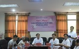 Vỡ òa ngày Đỗ Bình An - con trai sản phụ ung thư giai đoạn cuối xuất viện
