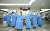Những hình ảnh đẹp về cán bộ y tế cả nước cùng lan tỏa thông điệp phòng chống dịch Covid-19