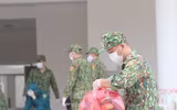 Hình ảnh mới nhất về nhịp sống trong các khu dân cư cách ly tại tâm dịch Đà Nẵng