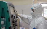 Những hình ảnh hiếm hoi bên trong phòng điều trị bệnh nhân Covid-19 nặng ở Đà Nẵng