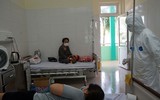Những hình ảnh hiếm hoi bên trong phòng điều trị bệnh nhân Covid-19 nặng ở Đà Nẵng
