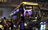 Hà Nội: Cận cảnh bến cóc, xe khách trá hình tung hoành