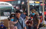 Hà Nội: Người dân bắt đầu đổ về bến xe để về quê dịp nghỉ lễ 30-4