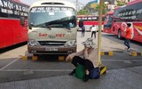 Hà Nội: Người dân bắt đầu đổ về bến xe để về quê dịp nghỉ lễ 30-4