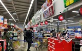 Đại siêu thị Mega Market Thăng Long trước giờ cách ly toàn xã hội trong 15 ngày