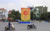 Rực rỡ cờ hoa chào mừng Đại hội lần thứ XVII Đảng bộ TP Hà Nội