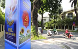 Rực rỡ cờ hoa chào mừng Đại hội lần thứ XVII Đảng bộ TP Hà Nội