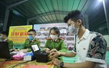 Tại huyện Phú Xuyên (Hà Nội): Cấp căn cước công dân gắn chíp điện tử cả ngày lẫn đêm 