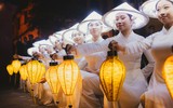 Dịu dàng áo dài phố cổ Hội An 