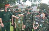 Những “bông hồng thép” xung phong vào tuyến đầu chống dịch