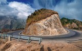 Trải nghiệm vẻ đẹp hùng vĩ của đèo Ô Quy Hồ 