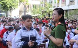 Học sinh Hà Nội hào hứng hưởng ứng Ngày pháp luật Việt Nam