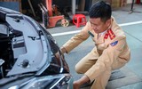 Cảnh sát giao thông hỗ trợ công tác đăng kiểm