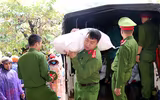Công an quận Long Biên góp sức với đồng bào Quảng Bình thân yêu 