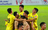 U17 SLNA phấn khích với chức vô địch sau 8 năm chờ đợi