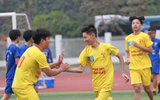 [ẢNH] Loạt trận 13h30 chiều 23-12