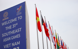 Toàn cảnh Lễ thượng cờ 11 quốc gia dự SEA Games 31