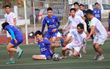 Hình ảnh loạt trận 9h ngày 18-12