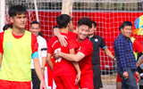 Hình ảnh loạt trận 13h30 ngày 21-12