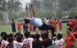 Cầu thủ Viettel phấn khích ăn mừng chức vô địch U17 quốc gia
