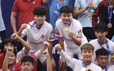 Cầu thủ Viettel phấn khích ăn mừng chức vô địch U17 quốc gia