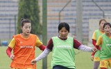 Các nữ tuyển thủ hào hứng tập luyện trước ngày dự World Cup