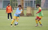 Các nữ tuyển thủ hào hứng tập luyện trước ngày dự World Cup