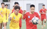Chùm ảnh loạt trận 14h ngày 12-11