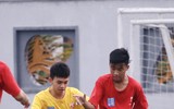 Chùm ảnh loạt trận 15h00 ngày 12-11