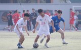 Cuộc đối đầu nghẹt thở giữa 2 nhà cựu vô địch