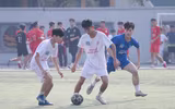 Cuộc đối đầu nghẹt thở giữa 2 nhà cựu vô địch