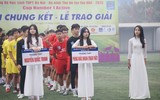 Fan nữ hâm nóng trận chung kết mùa giải 2023