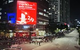 Biển người chờ xem diễu binh tại nút giao Kim Mã - Liễu Giai