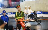 Xuyên đêm chờ thỏa nguyện xem diễu binh, hòa mình vào ngày hội đất nước
