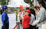 Những khuôn mặt rạng rỡ sáng bừng lễ tổng duyệt A80