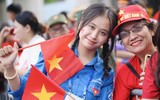 Những khuôn mặt rạng rỡ sáng bừng lễ tổng duyệt A80