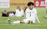 Cận cảnh cầu thủ Yemen đổ gục, bật khóc sau trận thua U23 Việt Nam