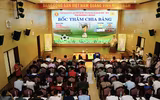 Toàn cảnh lễ bốc thăm chia bảng Giải bóng đá học sinh THPT Hà Nội 2025