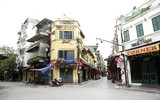 [Ảnh] Hình ảnh không quên về các chiến sĩ công an Thủ đô trong đại dịch